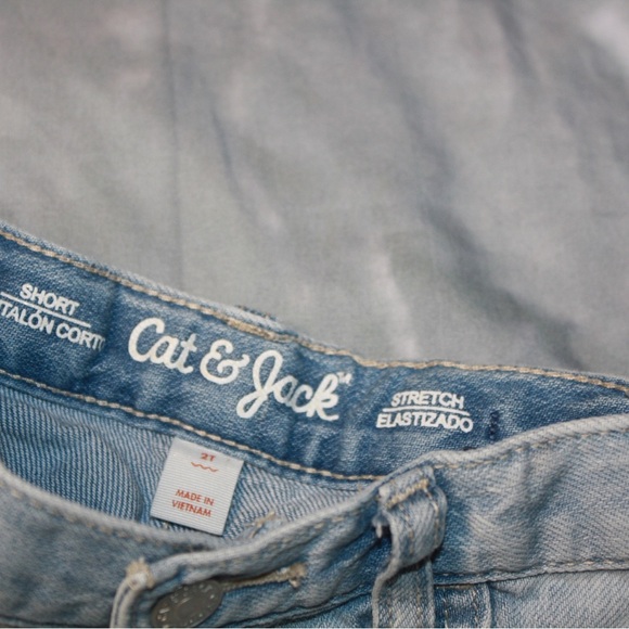 Cat & Jack Floral Jean Shorts 🌵2T - Picture 3 of 3